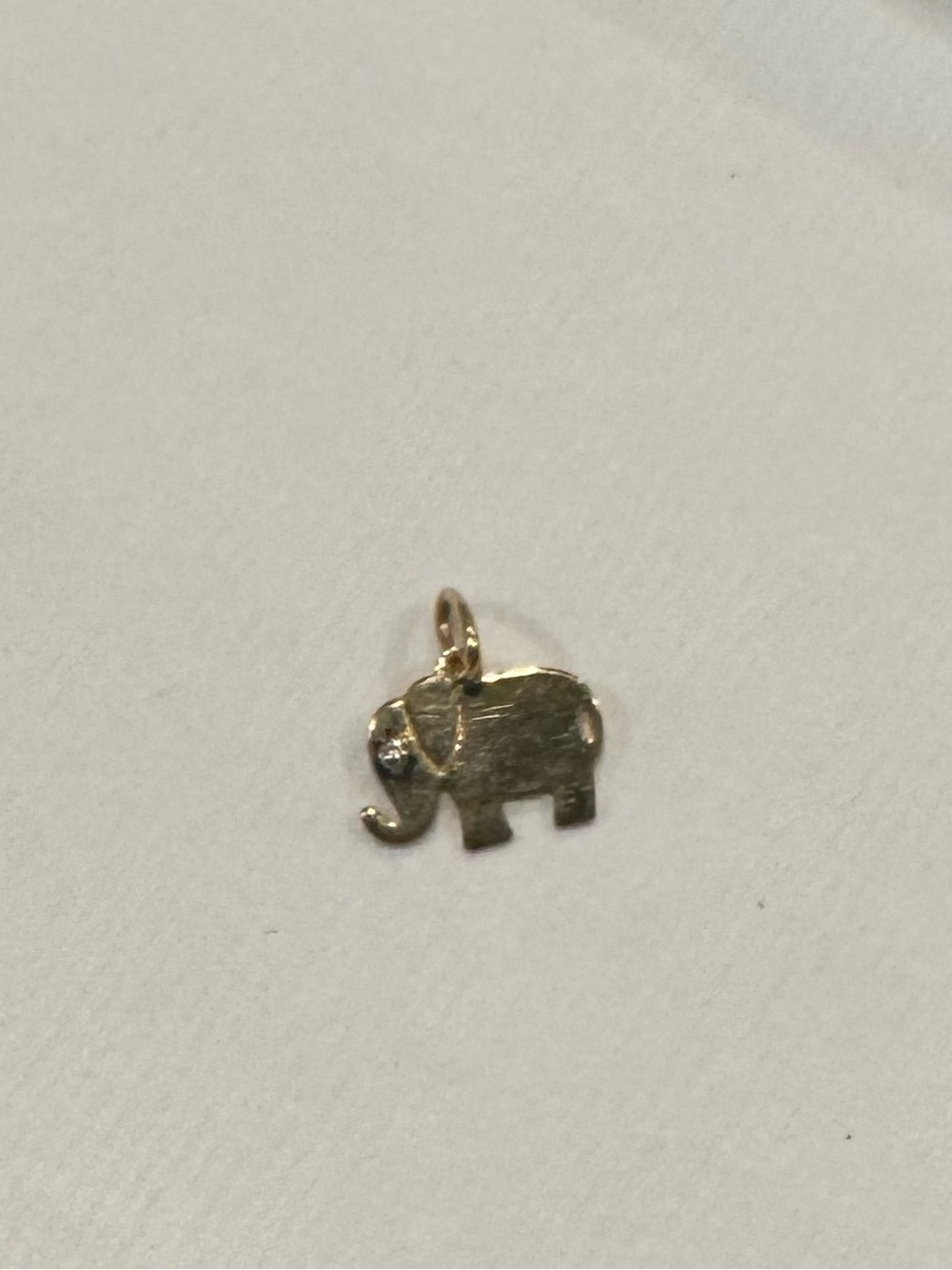 Source Unknown Gold Elephant Pendant Charm - Women Jewelry